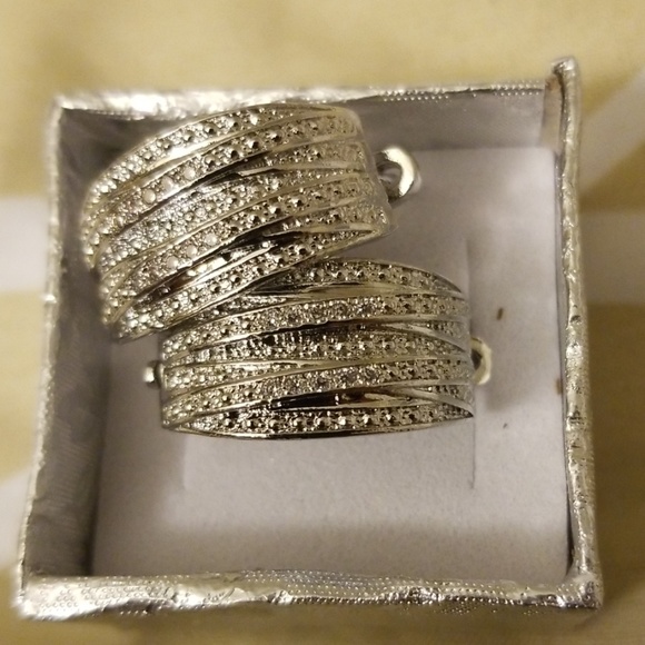 Amazing White Sapphire Silver Hoops - Picture 6 of 7